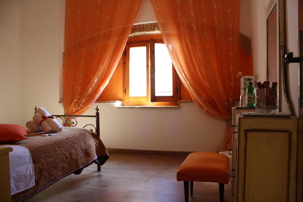 Alla Corte Di Carla Bed & Breakfast Borgo San Lorenzo Eksteriør bilde